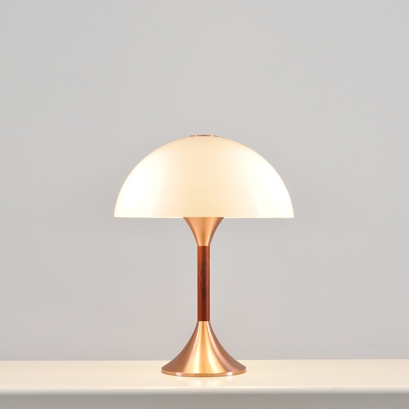 VS Manufaktur TAU Tischleuchte